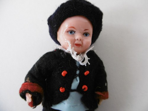 Petite poupée ancienne - poupÉe, en