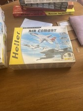 Heller Air Combat 71312 F-14