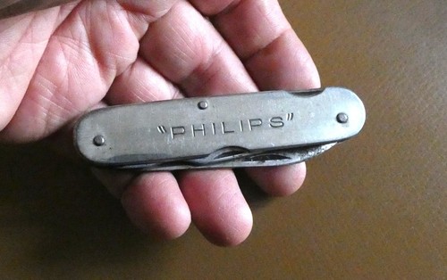 Ancien couteau métal multi