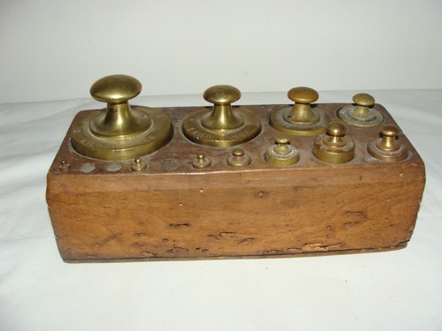 Ancienne grosse imposante - ancienne,