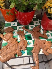 Lot de deux bas relief (