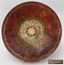 ?? Claudius Linossier (1893-1953 Assiette en dinanderie Art déco signée