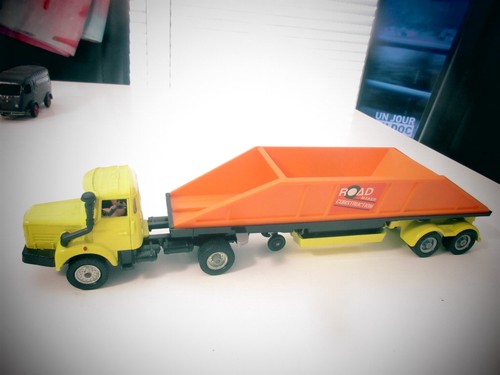 Corgi toys berliet dumper - corgi,