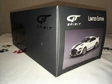 maquette metal de voiture 1/18