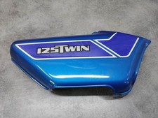 Cache lateral droit bleu