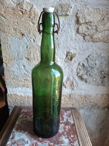 Ancienne bouteille verre