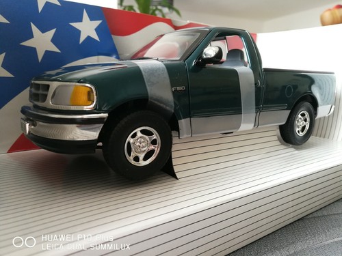 Ford f150 xlt - 1/18, 1997