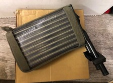 NEUF RADIATEUR DE CHAUFFAGE