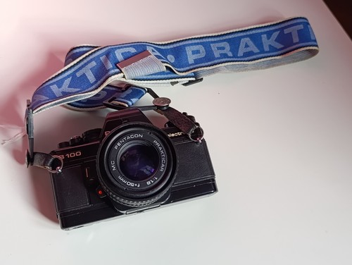 Praktica b100 pentacon - praktica,