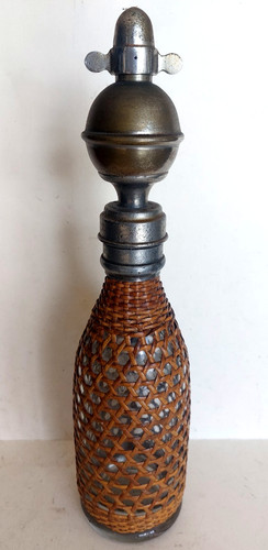 Rare ancien petit siphon - rare,