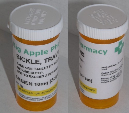 Réplique tube médicament