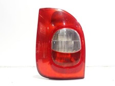 Feu arriere principal gauche