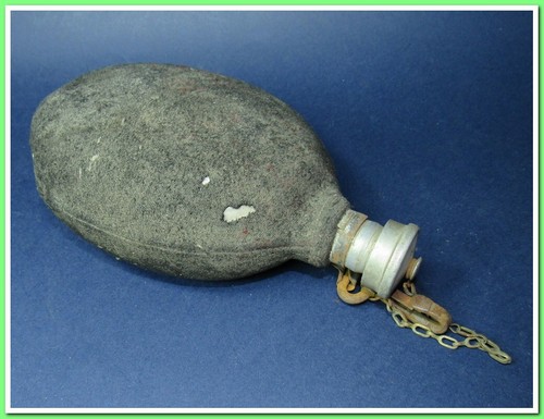 Ancienne gourde militaire - ancienne,