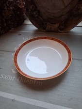 Assiette À Soupe Bordée