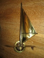 ANCIENNE APPLIQUE PLANCHE A