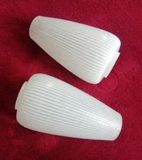 Paire Anciennes Tulipes Verre Strié pour Applique Lustre Luminaire Art Déco