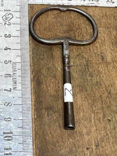 Clé horloge pendule - clé,
