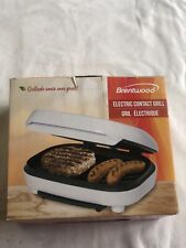 Brentwood Contact Indoor Grill 2-Slice Capacity Panini Press Healthy - White