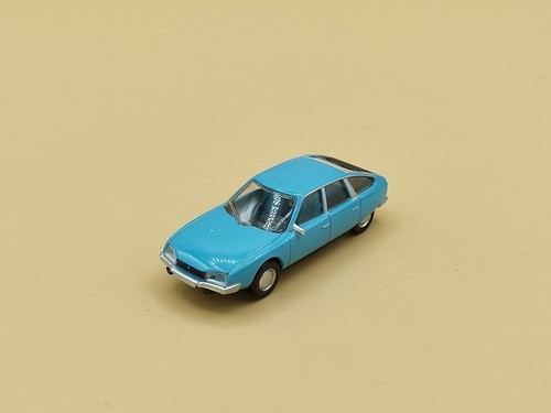 Citroën bleu lagune - 1/64, cx