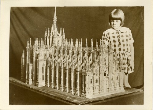 Maquette réduite cathédrale - "maquette,
