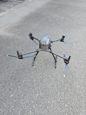 Drone de travail DJI Matrice 300 RTK