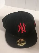New York Yankees New Era 59Fifty MLB Black/Red Cap Size 7 1/4, 57.7 cm 