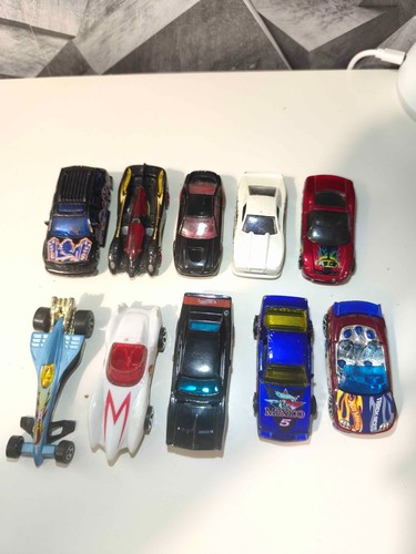 Lot voiturettes hot wheels - voiturettes,