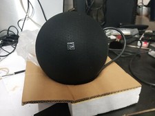 Haut-parleur suspendu au