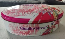 BOITE METAL QUALITY STREET OVALE