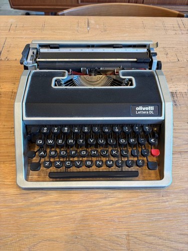 Olivetti lettera typewriter - olivetti,