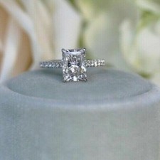 Bague de fiançailles