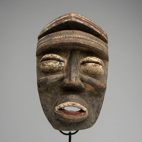 0893 masque bete avec socle - 0893,