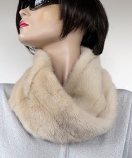 Écharpe Tubulaire En Fourrure