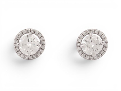 Neuf boucles oreilles puces - d'oreilles,
