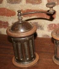 Lovelly vintage wood cylindric peugeot coffee mill G3 size 