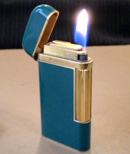 Briquet ancien - briquet,