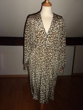 Robe léopard *Stella Forest*