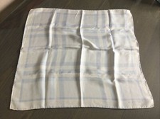 Foulard carré BURBERRY tartan
