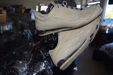 THE RIVAL SHOX  , NIKE