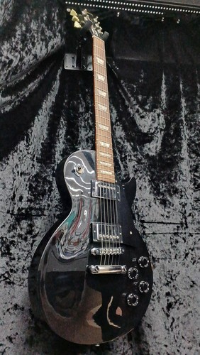 Guitare électrique - (gibson),