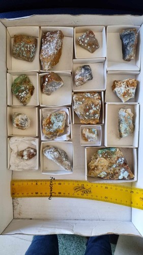 Lot micromounts crandallite - lot,