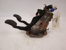 Pedalier complet occasion RENAULT TWINGO II Phase 1 - 1.5 DCI 65ch -