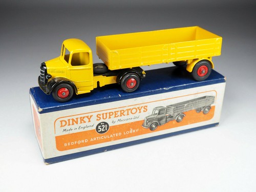 Dinky toys england 521 - dinky,