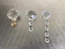 3 ANCIENNES BOULES EN CRISTAL