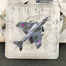 AVION DE COMBAT A REACTION ALTAYA HAWKER F.MK.6 HUNTER UK 1:72