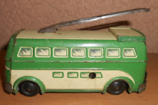 Bus Broadway Joustra 2011   vert en tole avec moteur mécanique à clef