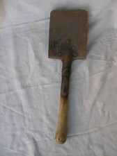 WW1/2 PELLE MILITAIRE DROITE 53 CM FRANCAISE/ ALLEMANDE? A IDENTIFIER