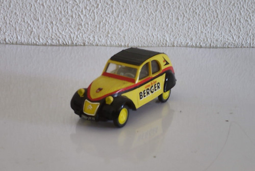 Voiture norev - voiture,