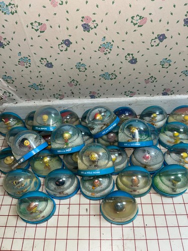 Lot boules a neige - 32,