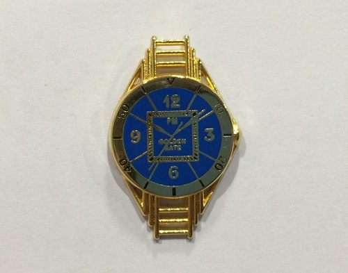 Pin badge montre watch - pin's,